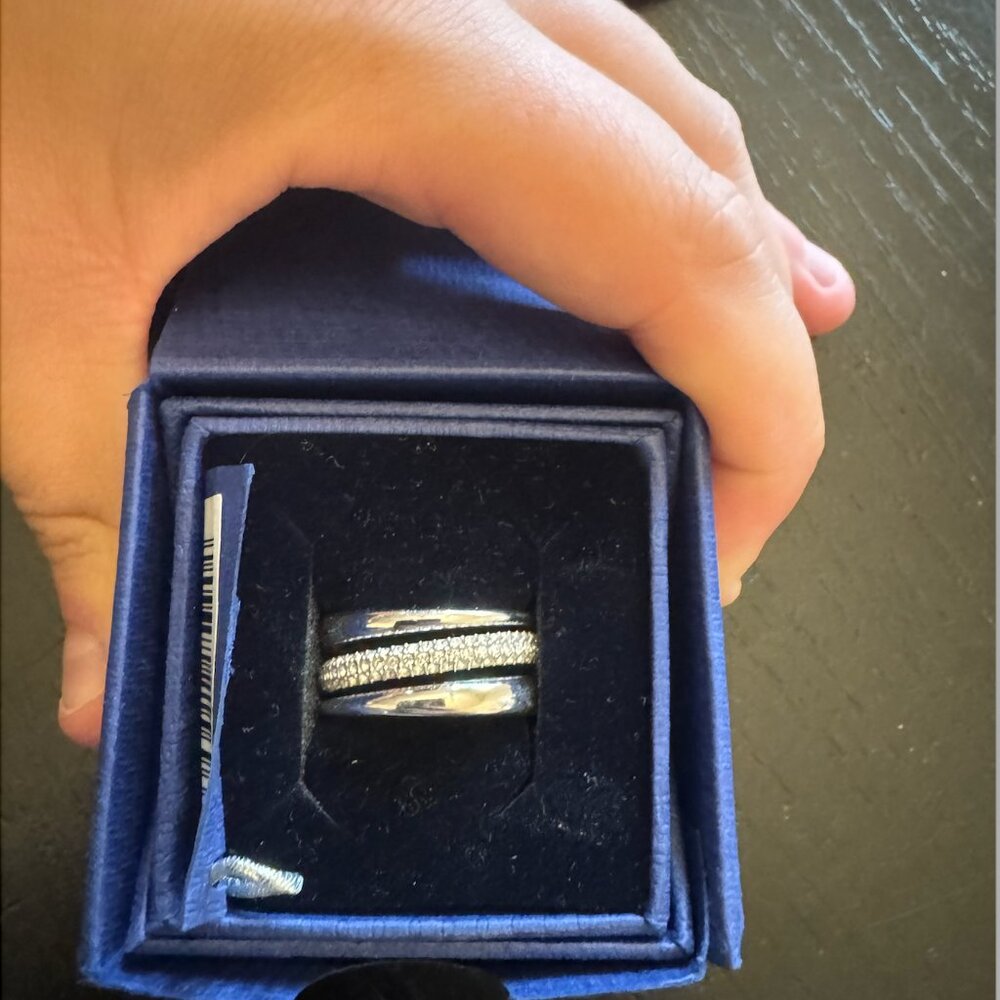 Swarovski Ring NEW